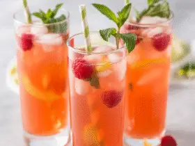 Raspberry Peach Lemonade